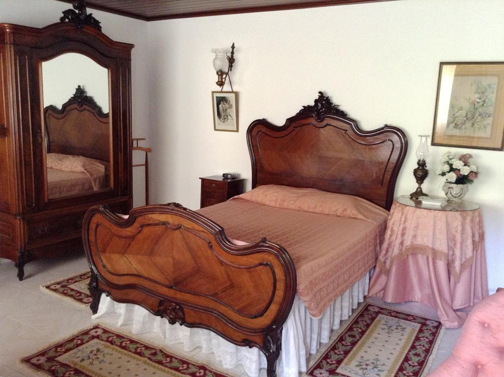 Casa Amarela Guesthouse Lagos Room photo
